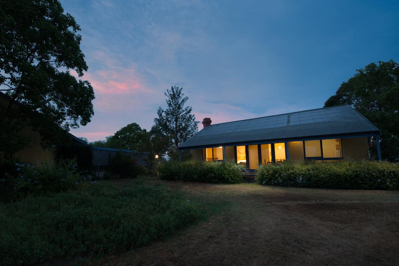 Hotel Tranquil Vale Vineyard Luskintyre Exterior foto